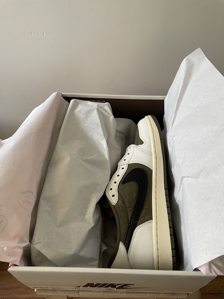 Nike Jordan 1 Retro Low OG SP Travis Scott Medium Olive