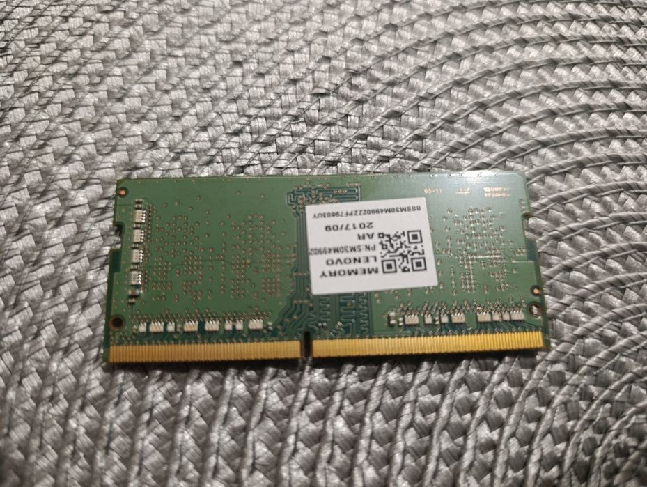 Оперативна пам'ять для ноутбука 4gb DDR Samsung