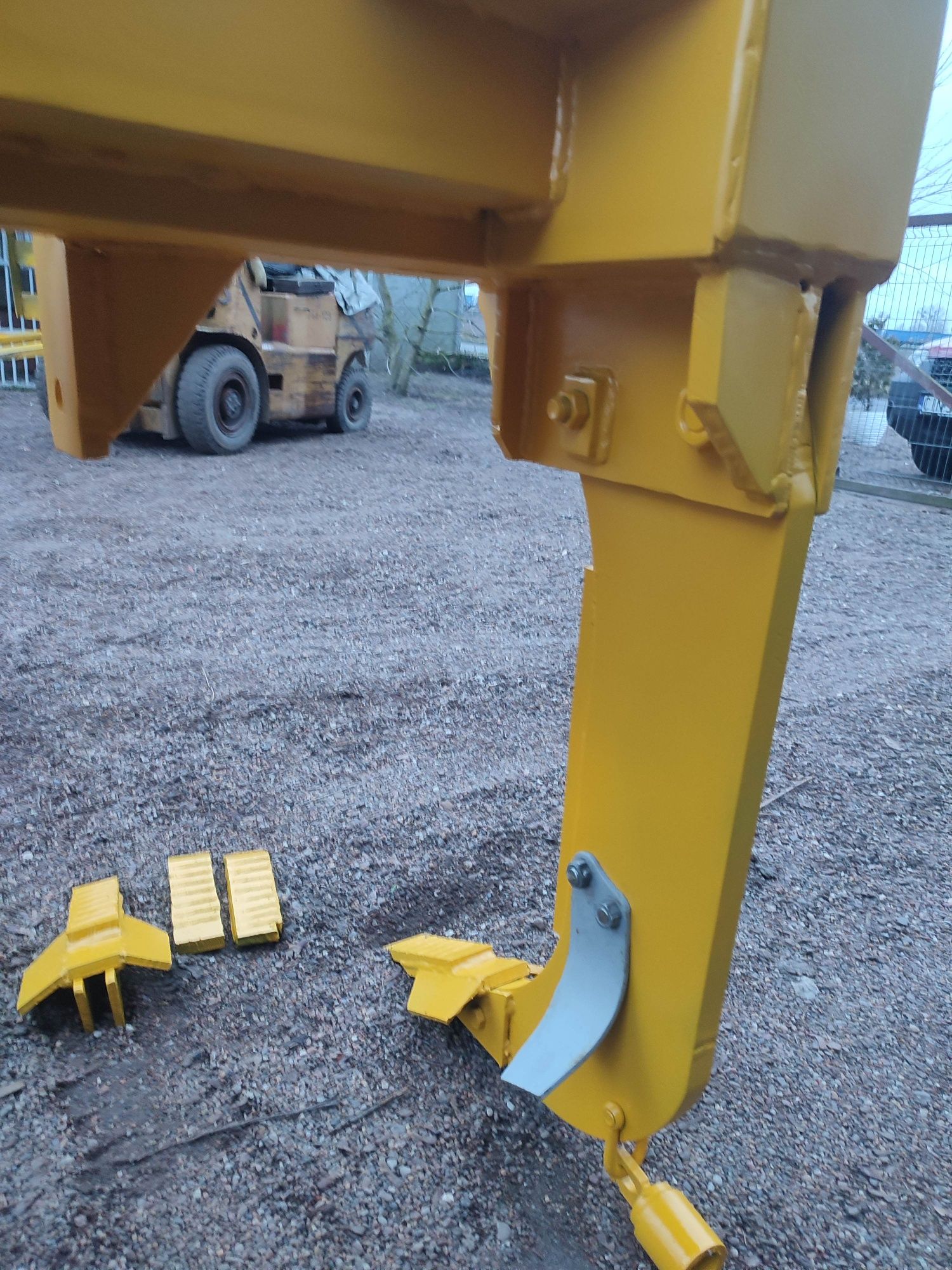 Głębosz 2 po śćieżkach 180cm rozst.  potężny rama 300mm dowóz zapas dł