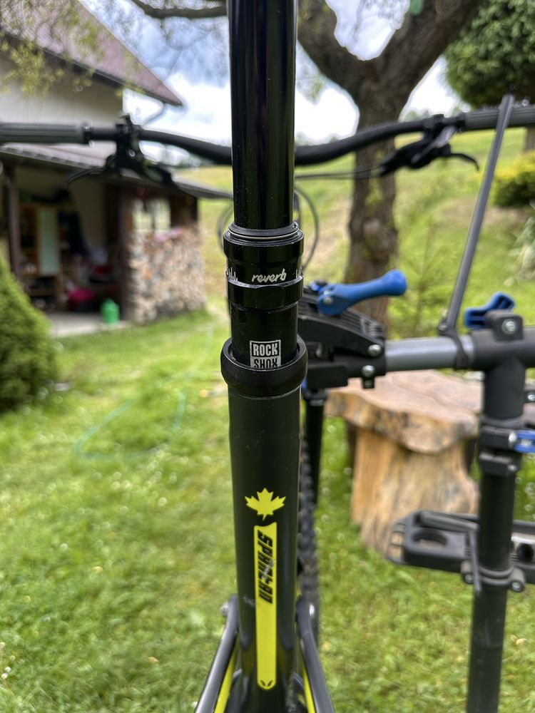 Devinci Spartan carbon