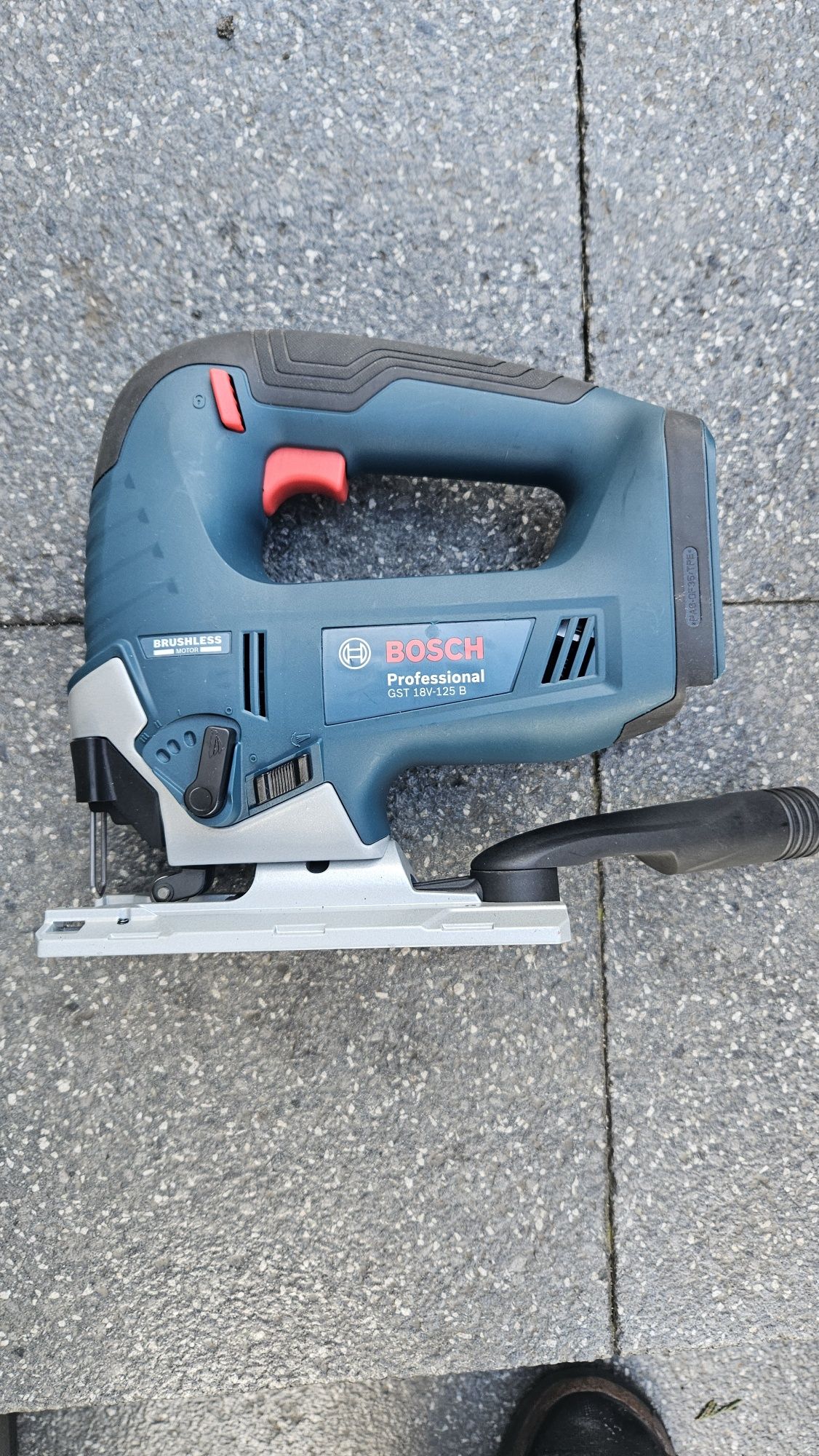 Bosch gst 18v 125 B