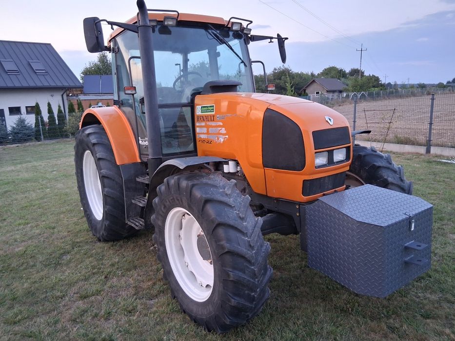 Renault Ares 610 RZ