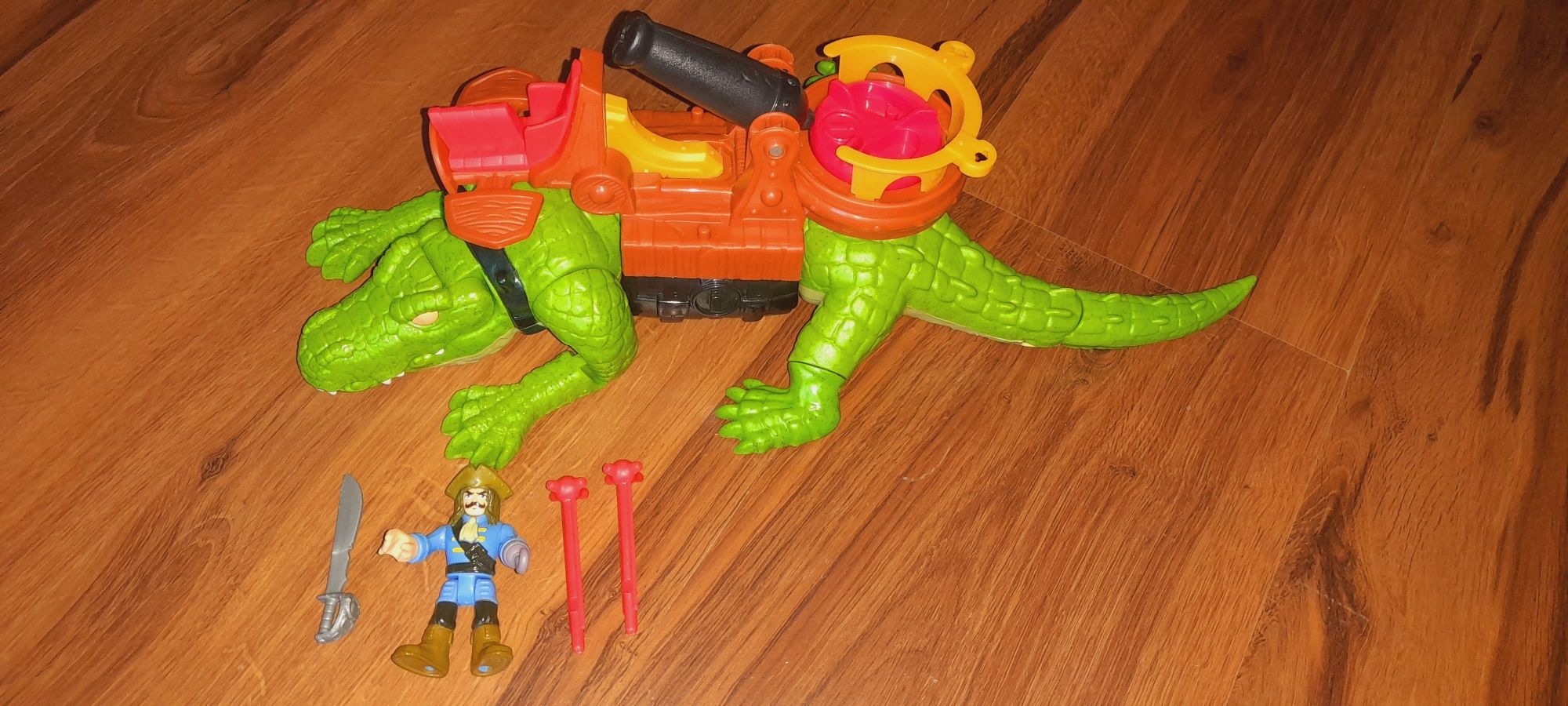 Imaginext, kroczący krokodyl i pirat Hak