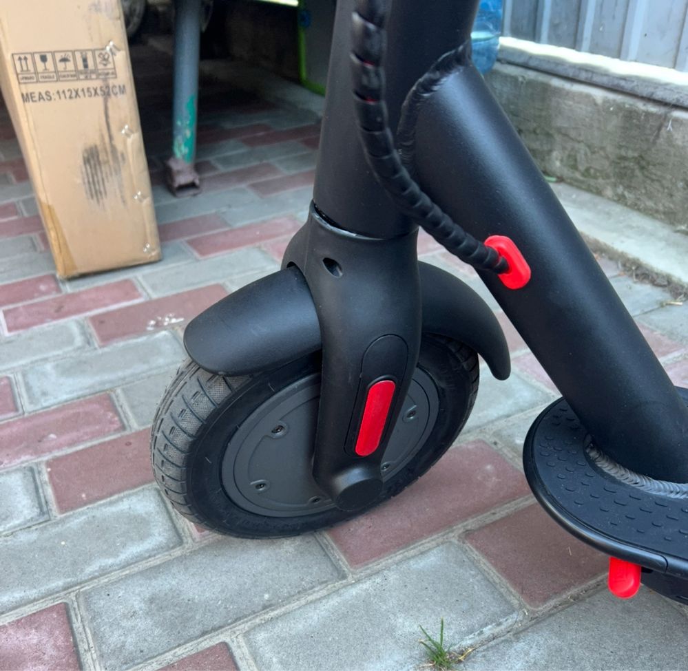 Електросамокат E-scooter