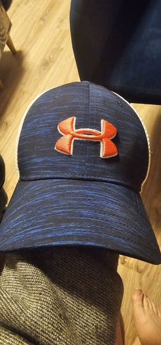 Under Armour czapka z daszkiem dziecięca wiek 6 - 9 lat