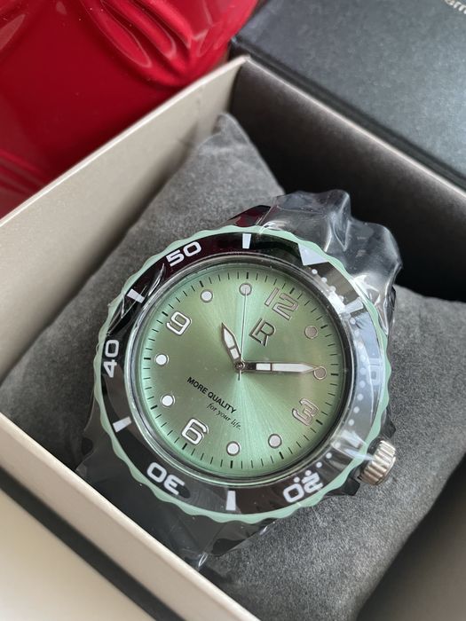 Sprotowy zegarek meski, szwajcarski mechanizm, silikonowy pasek