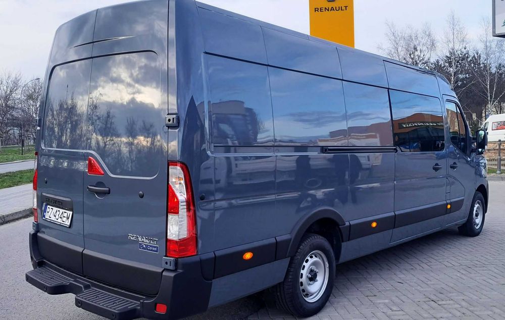 Wynajem BUSA wypożyczalnia BUSÓW osobowych Rzeszów 9-osobowe