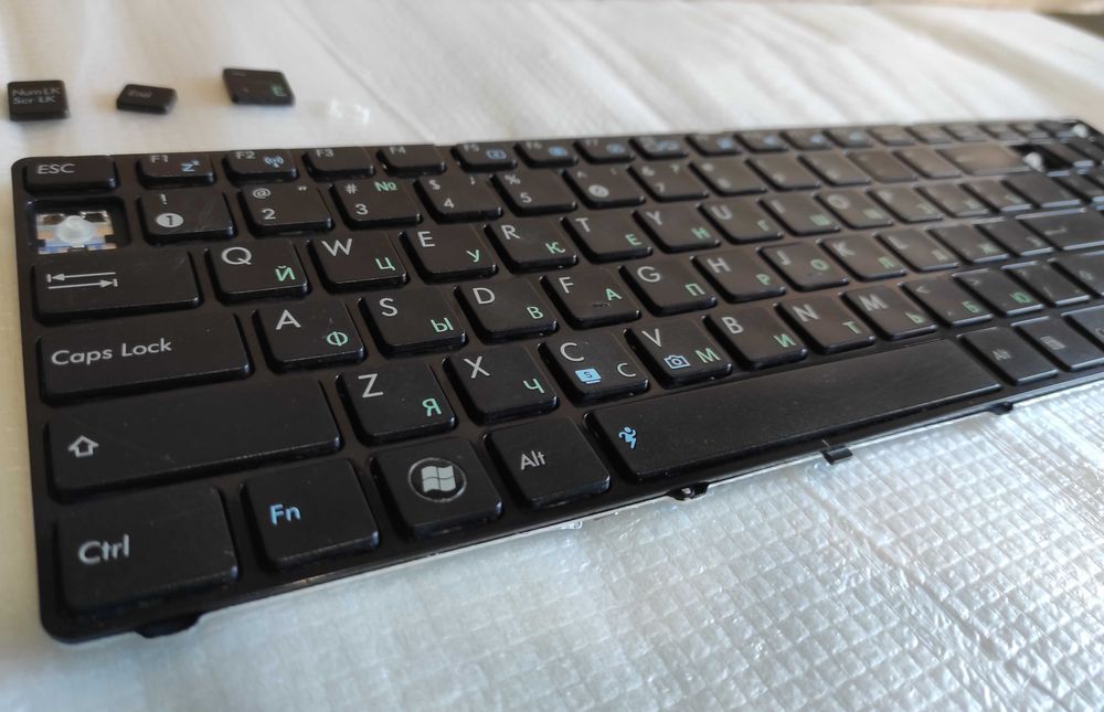 клавиши с клавиатуры от ноутбука ASUS (подходит ко многим моделям)