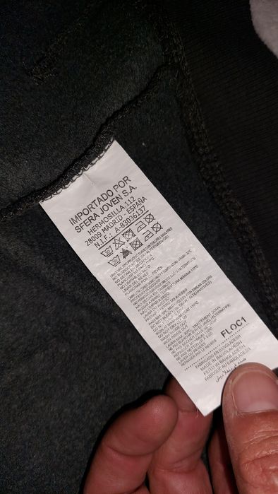 30€ o lote - Sweat com Capuz Sfera e Casaco quentinho Zara 2/3anos
