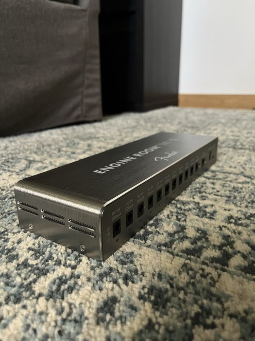Fender Engine Room LVL12 Power Supply
