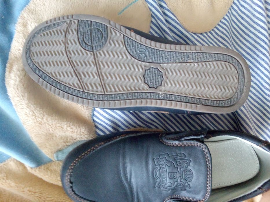 Туфли спортивные