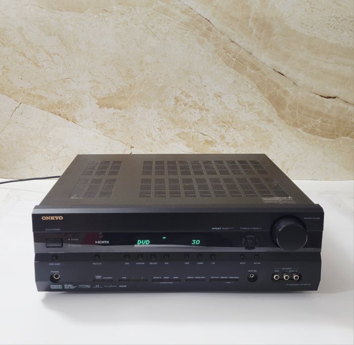 Onkyo HT-R518 усилитель/ресивер