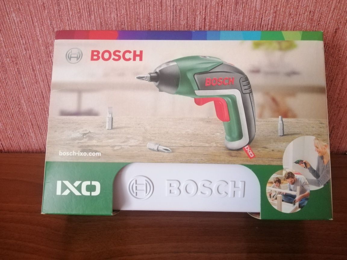 Професійний шуруповерт Bosch стан нового