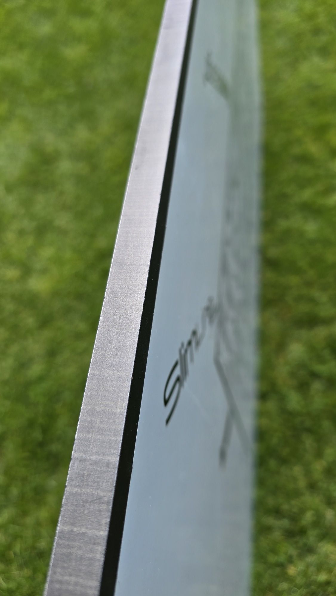 Kronospan SlimeLine plus czarny hpl 12mm