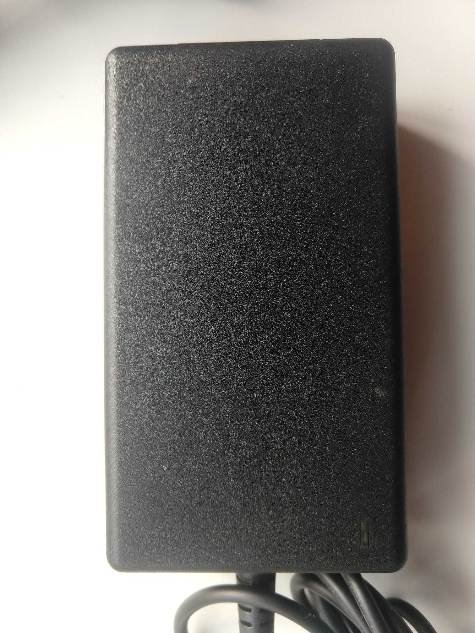 Zasilacz Chicony A12-050N1A 12V 4.16A 50W + przewód