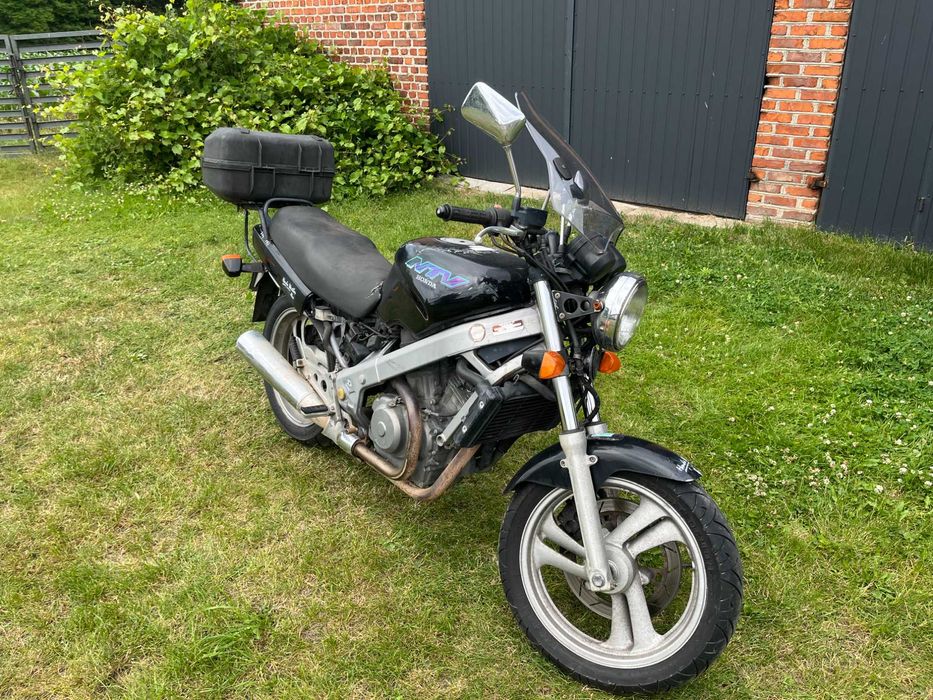 Honda Ntv 650 na części lagi silnik gaźniki lampa szyba wydech koła