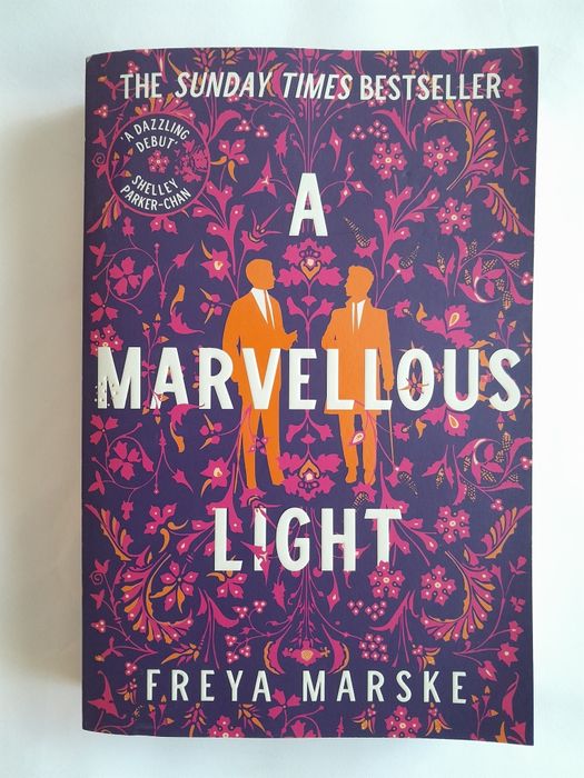 A Marvellous Light, Freya Marske [Portes Incluídos]