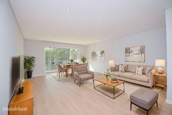 Apartamento T3 a estrear na Urbanização Quinta das Marianas