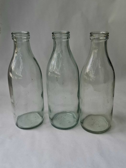 Молчные бутылки ссср.