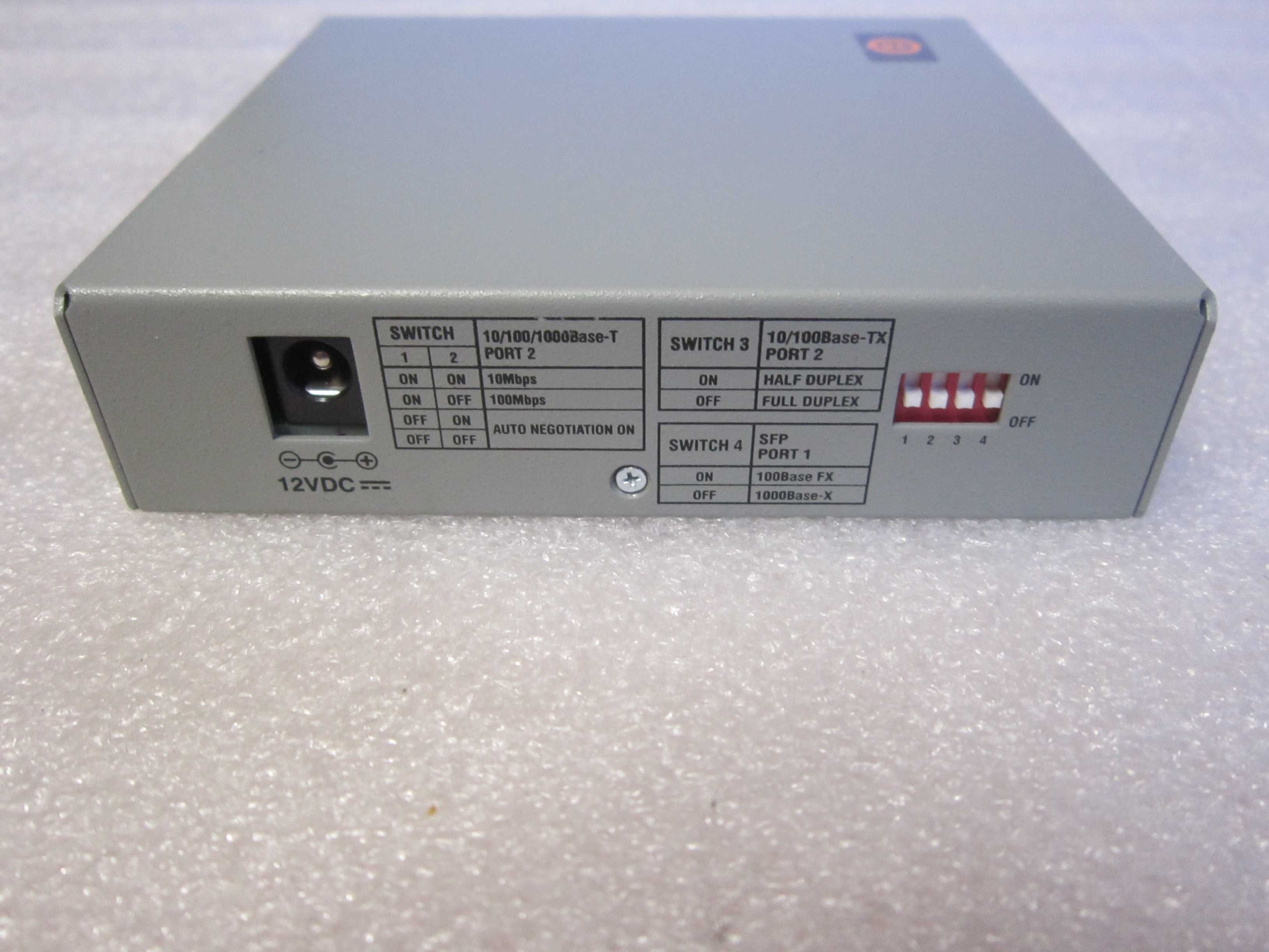 Media Konwerter Allied Telesis AT-GS2002SP + Allied Telesis AT-SPLX10