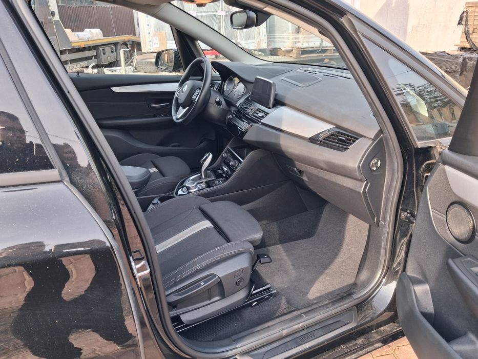 Bmw 2 f46 2022 jak nowa