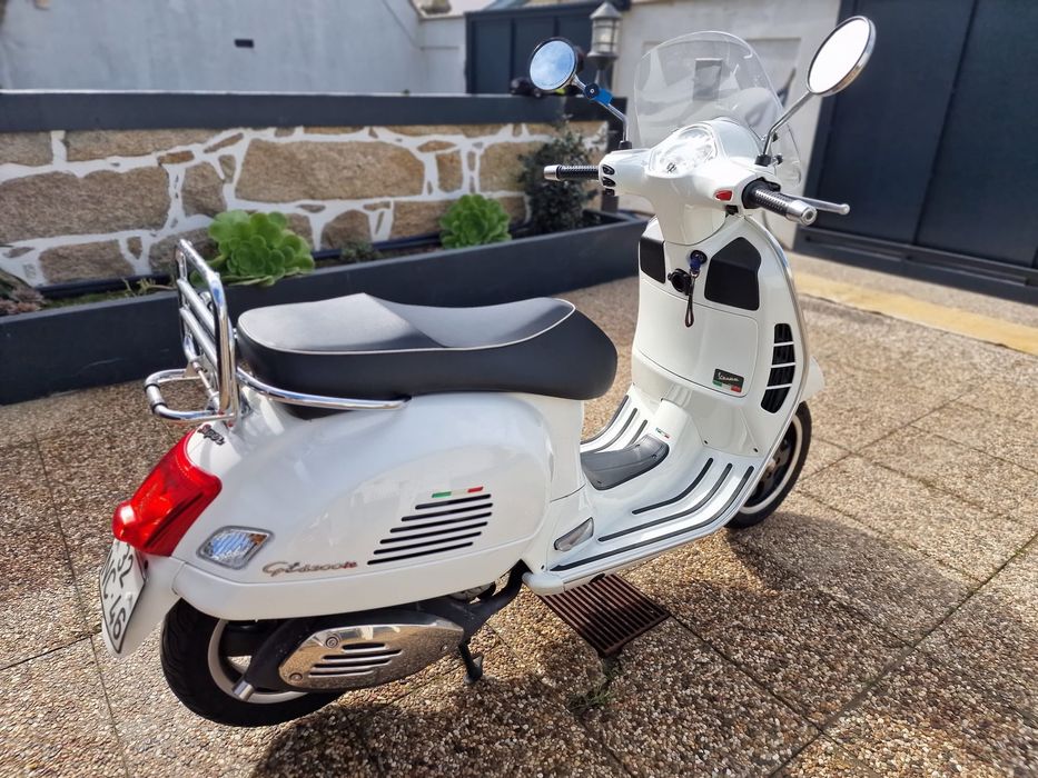 Vespa GTS 300 ie