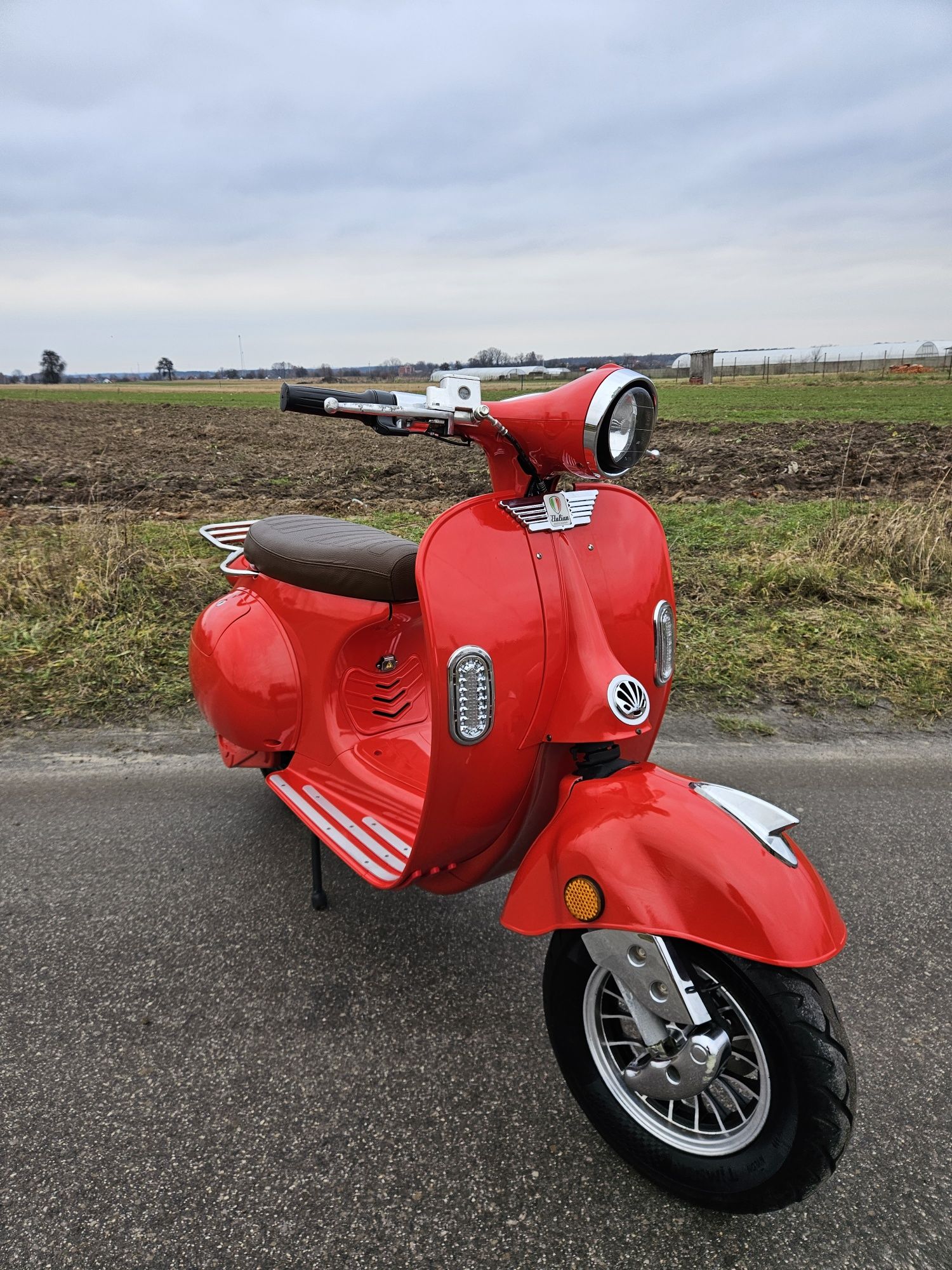 Skuter Elektryczny Etalian EV2000 Retro Vespa 2021r Transport Raty !!