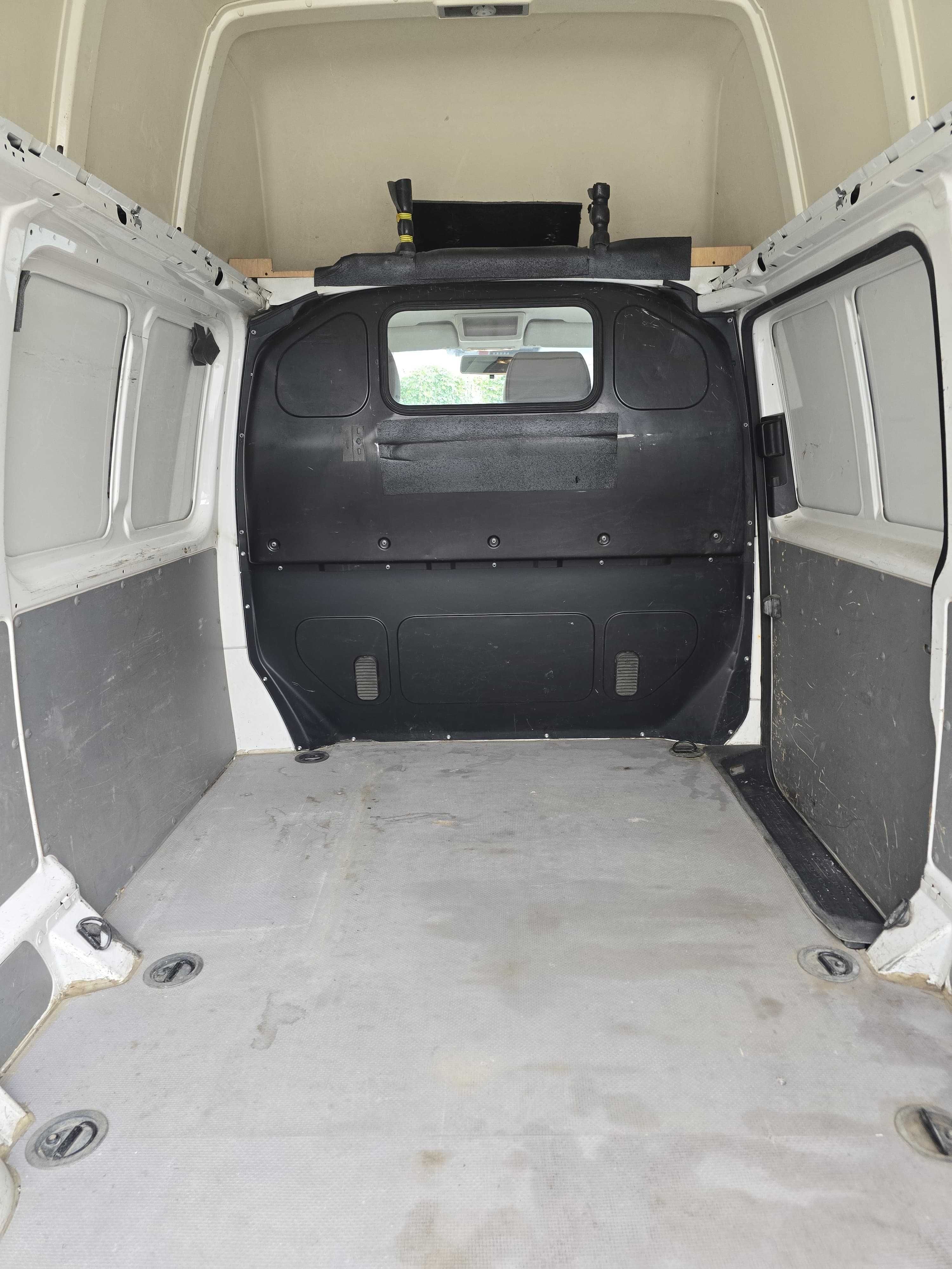 Volkswagen Transporter T5, VW T5