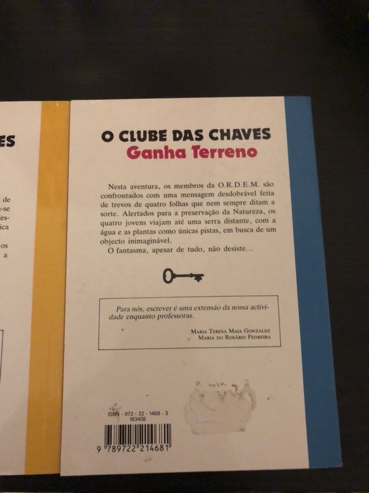 3 Livros: Clube das Chaves