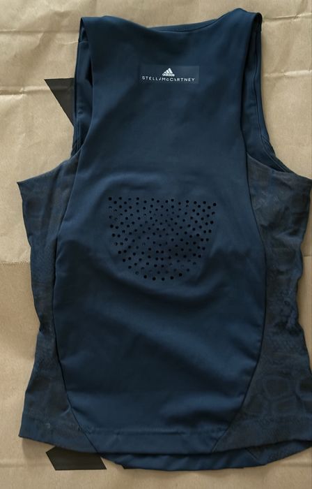 Майка та легінси колекції adidas by Stella McCartney