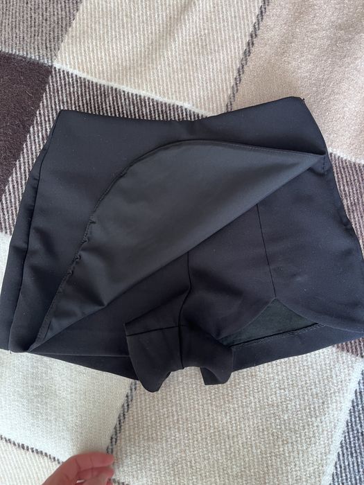 Юбка-шорти ZARA чорні