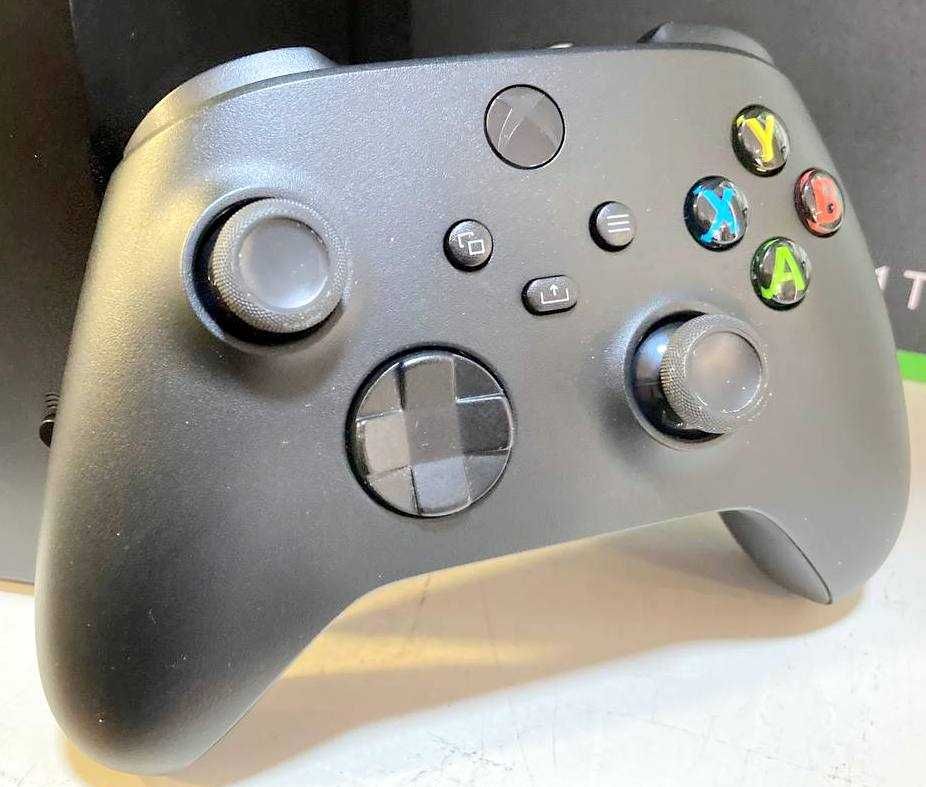 Стационарная игровая приставка Microsoft Xbox Series X 1TB