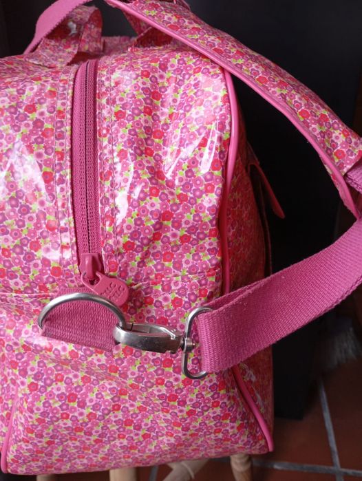 Vendo Saco de bebé marca tuque  tuque