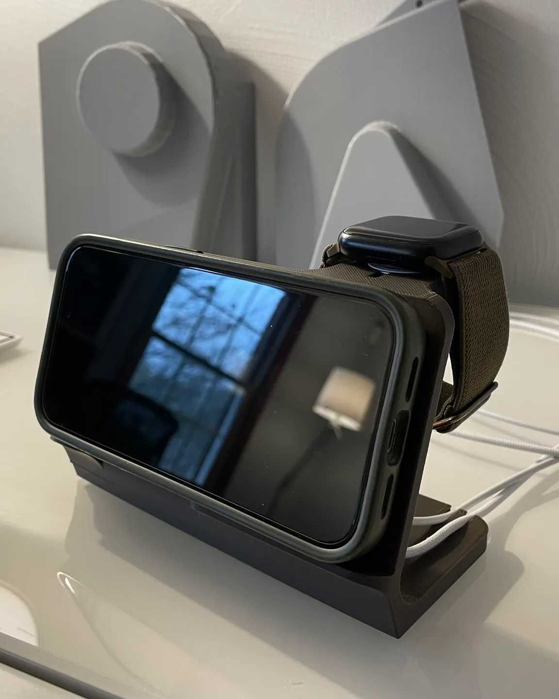 Minimalistyczny Stojak na Telefon Zegarek IPhone & Apple Watch Stand