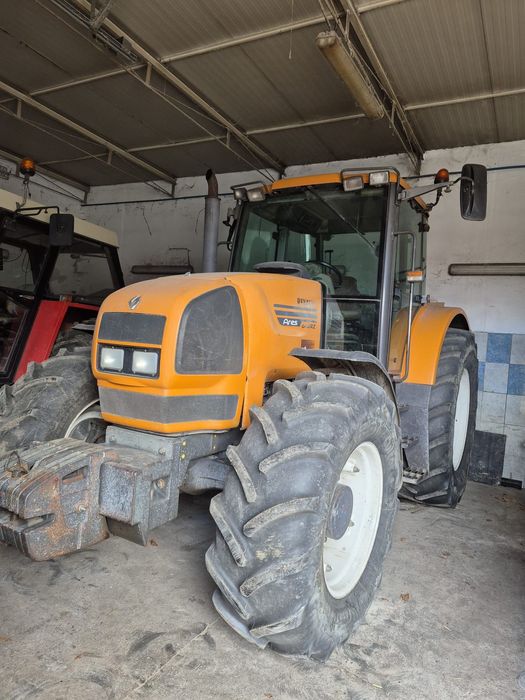 Sprzedam ciągnik rolniczy Renault Ares 640- od rolnika