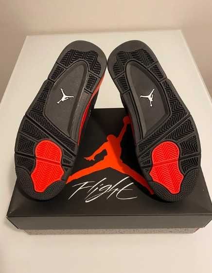 Jordan 4 Retro Red Thunder R.40