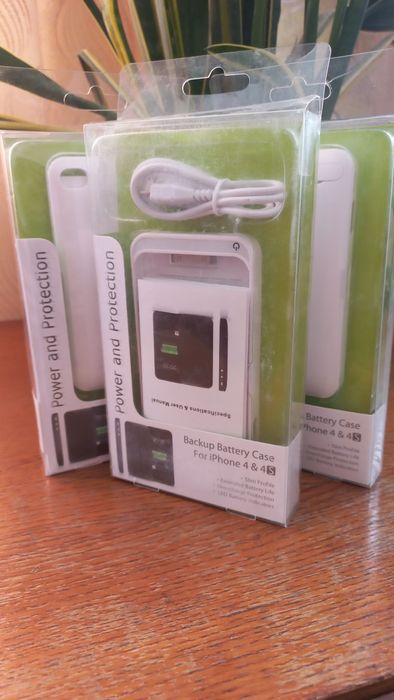 Додатковий кейс - зарядка для iPhone 4-4s
