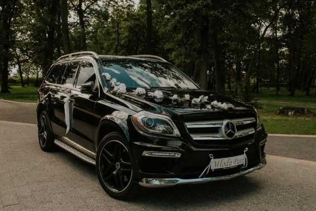 Czarny Mercedes Benz GL do ślubu