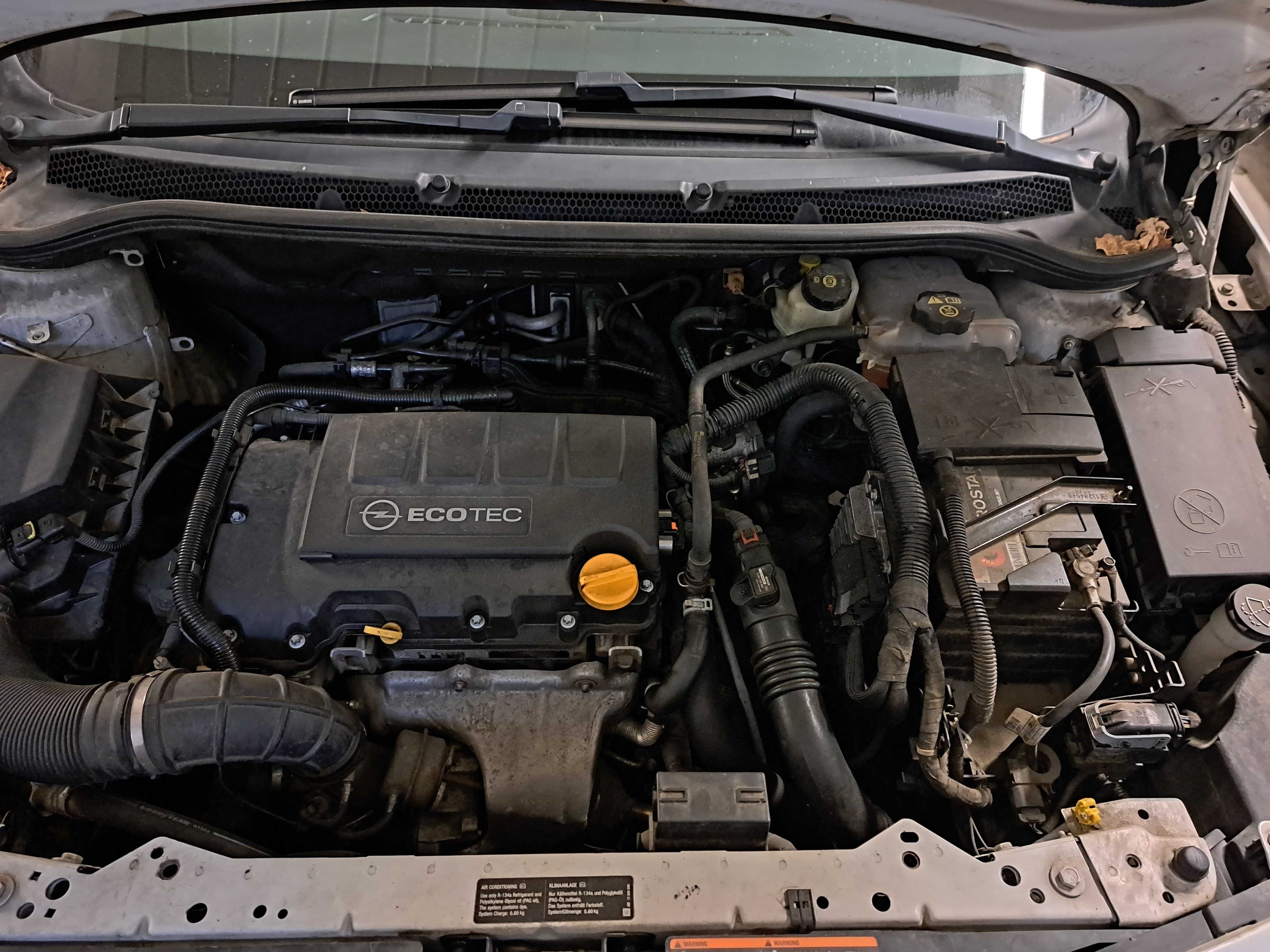 Opel Astra IV J 1.4 Turbo Benzyna