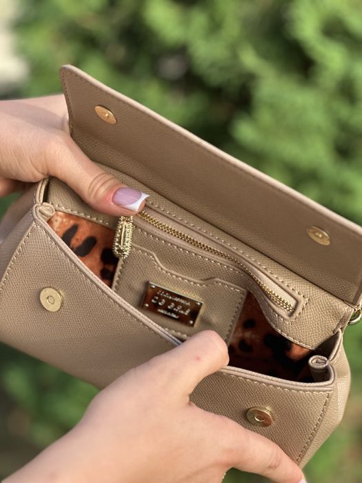 Сумка Dolce & Gabbana Sicily бежева жіноча класна якість ТРЕНД 2025