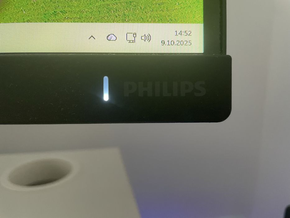 Monitor zakrzywiany