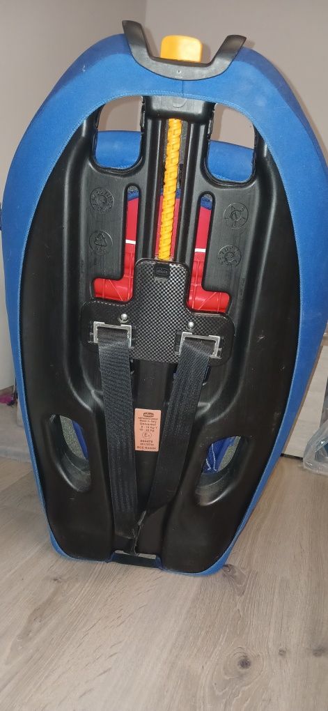 Автокрісло chicco 9-36 кг