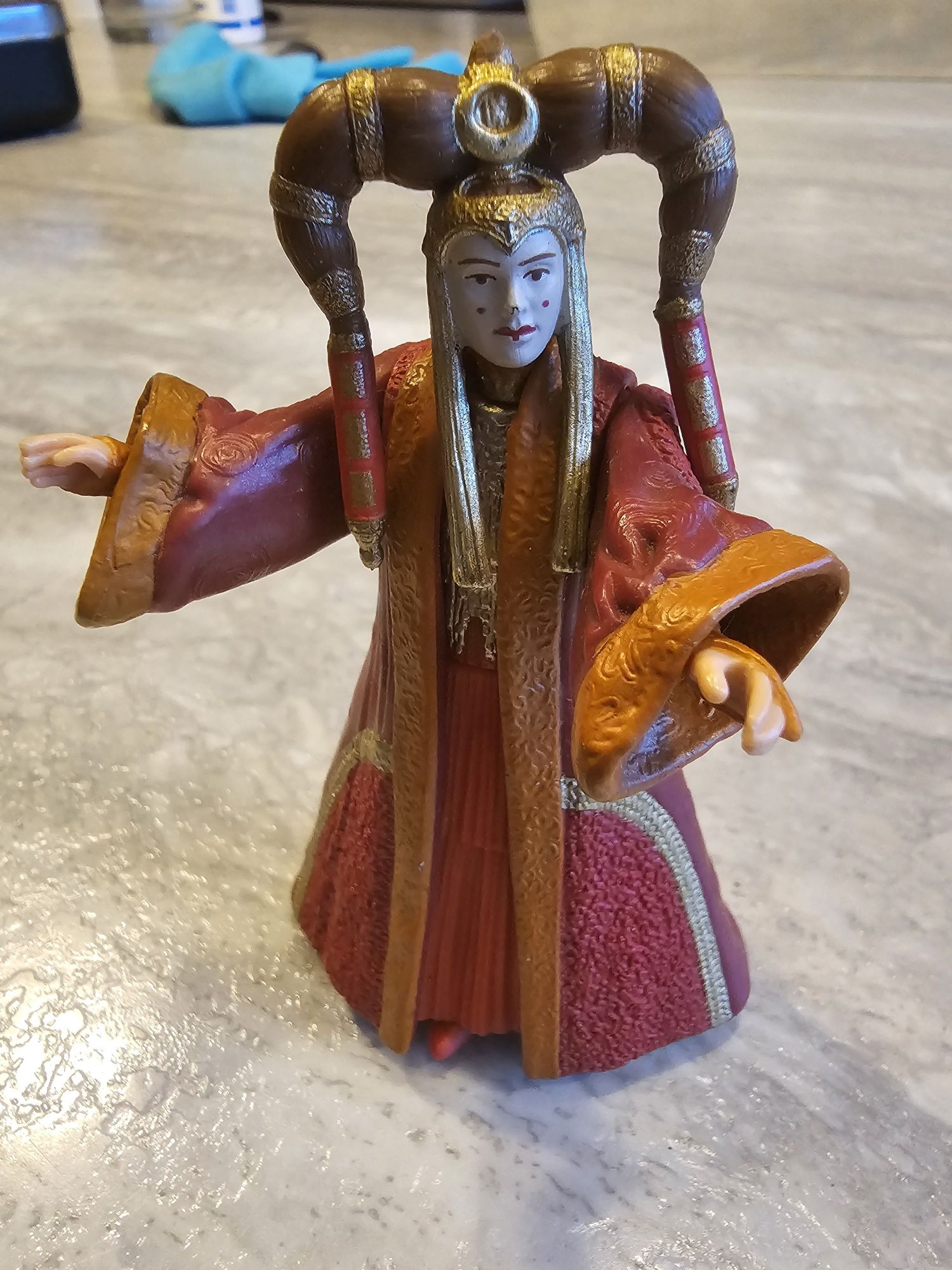Figurka kolekcjonerska Star Wars Padme Queen Amidala Hasbro super 1999