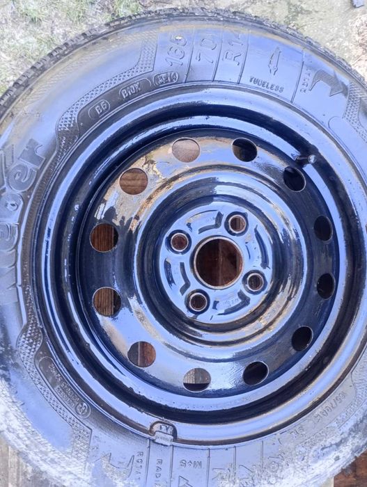 Opony zimowe 165/70/R14 + felgi 4szt