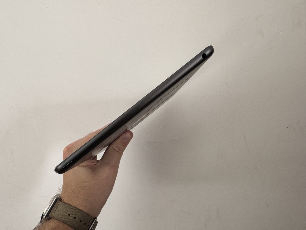 iPad Air 10.2” (2021) + Apple Pencil 1 Gen