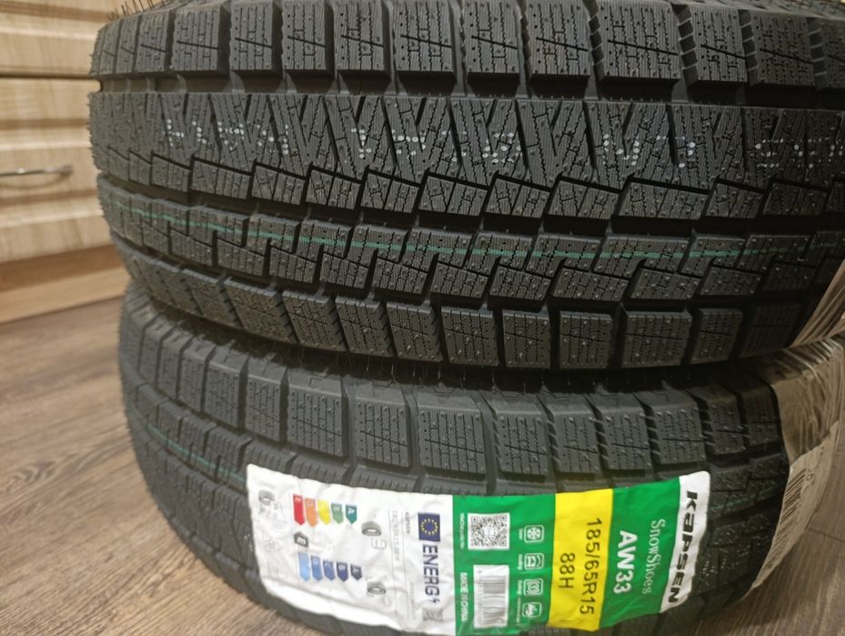 Зимові шини 185/65R15 88H AW33 (Kapsen)