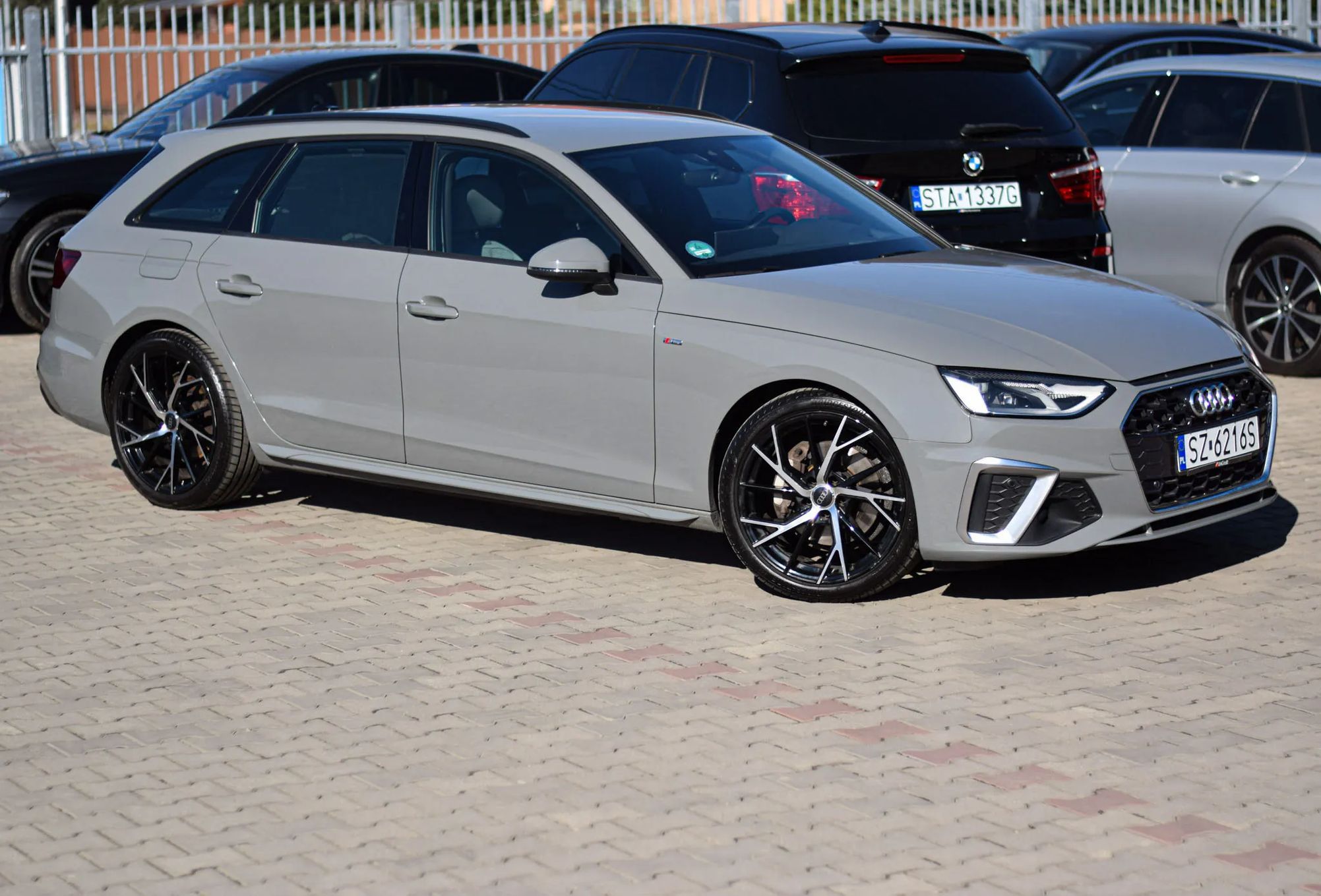 Audi A4 40 TDi aut S-Line Webasto Masaż Pamięć HUD Hak Blis Virtual FullLed 18