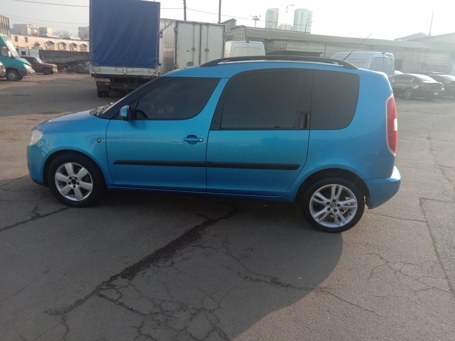 Продам Skoda Roomster