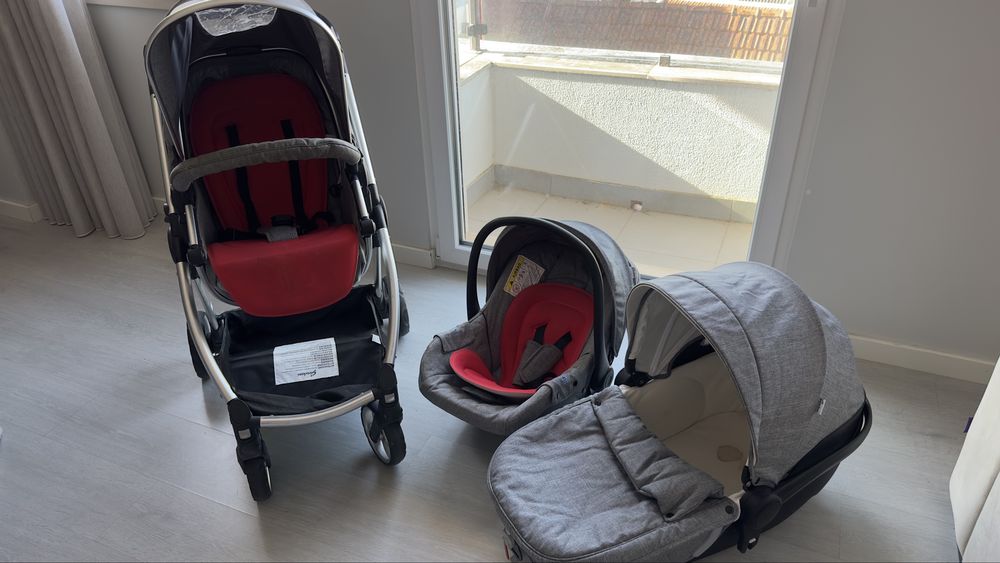 Carrinho de bebé Trio