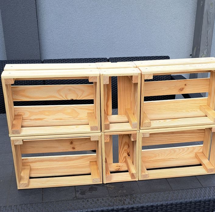 Skrzynka skrzynki drewniane sosnowe regał